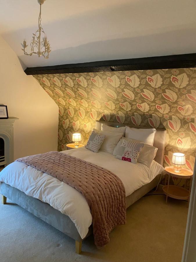 Bed and Breakfast Heathcote House Milborne Saint Andrew Exteriér fotografie