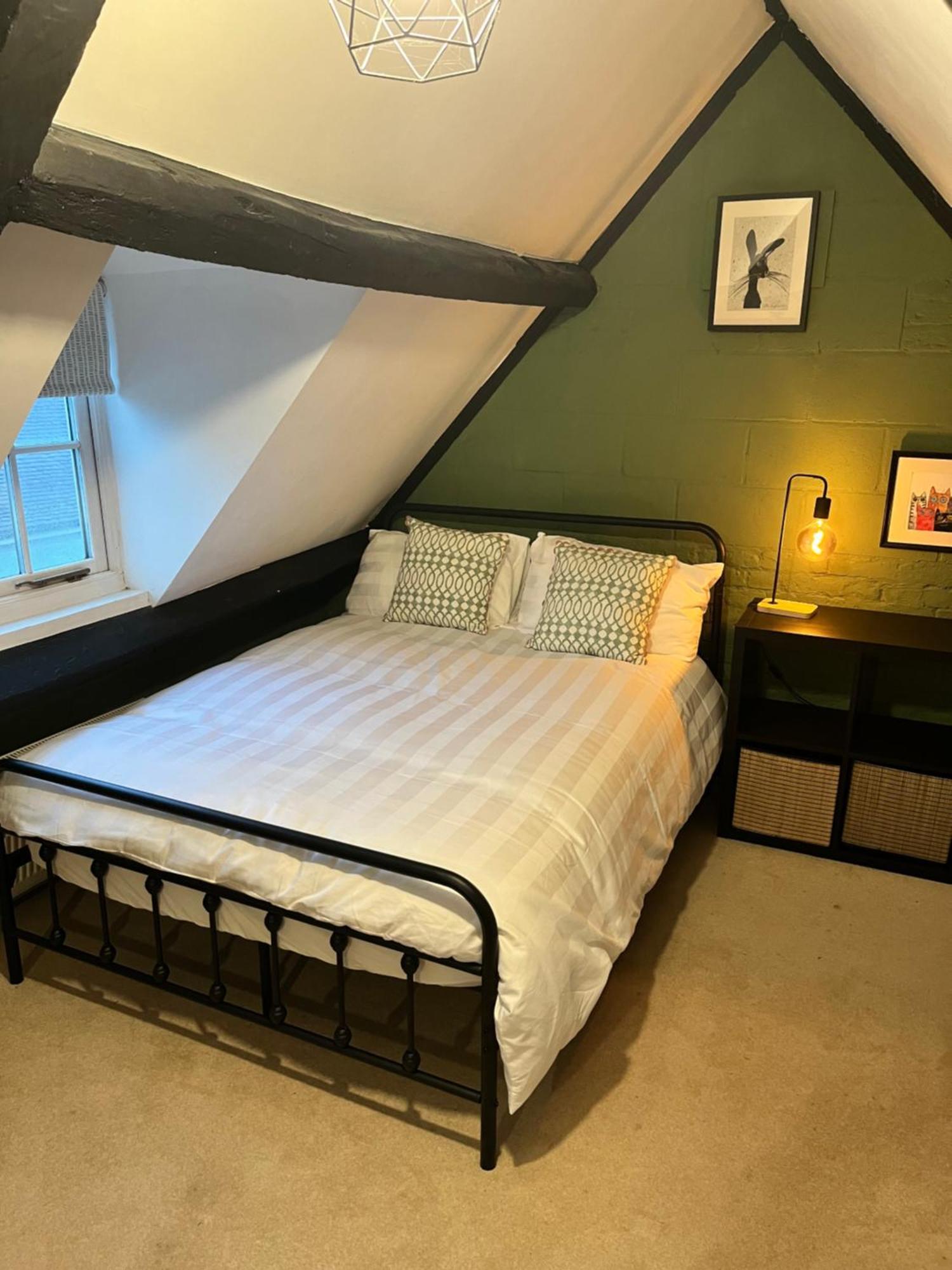 Bed and Breakfast Heathcote House Milborne Saint Andrew Exteriér fotografie
