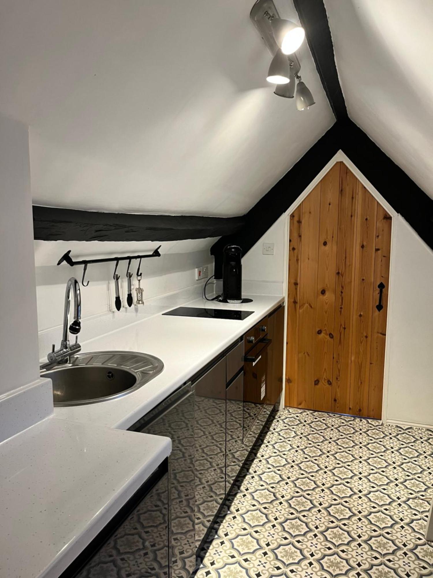 Bed and Breakfast Heathcote House Milborne Saint Andrew Exteriér fotografie